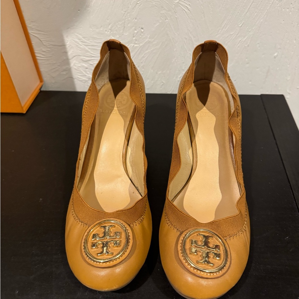 Tory Burch Tan Leather Women's Wedge Shoes